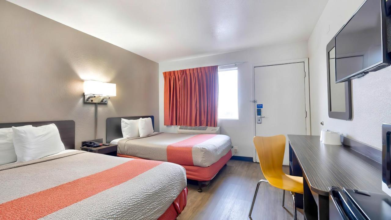 Motel 6-Gallup, Nm Dış mekan fotoğraf